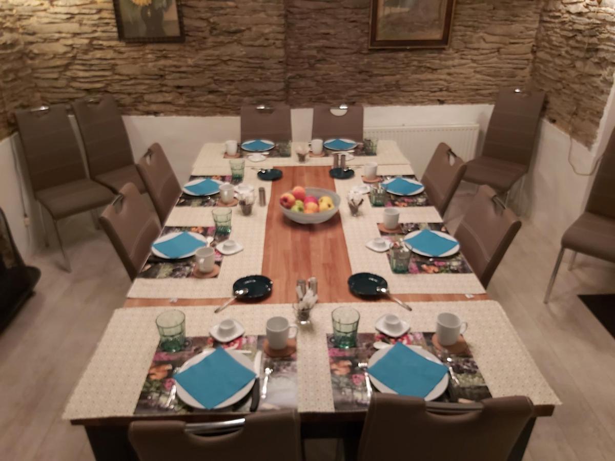 Bed and Breakfast La Fermette Blanche Nadrin Екстер'єр фото
