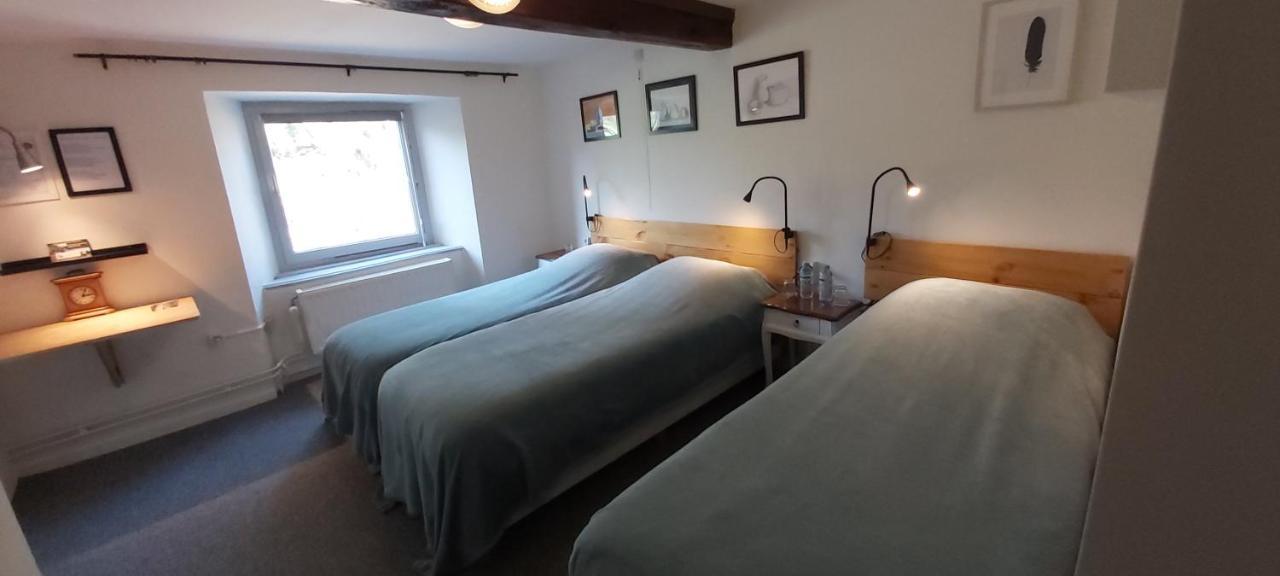 Bed and Breakfast La Fermette Blanche Nadrin Екстер'єр фото