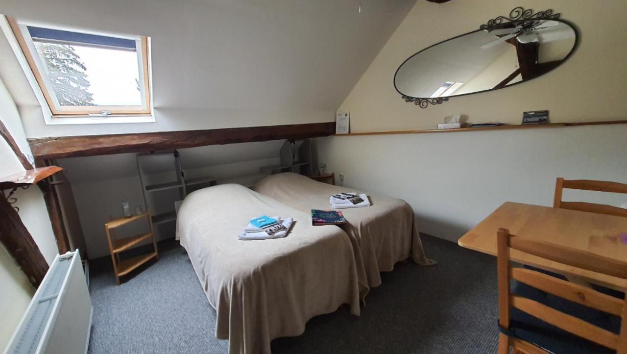 Bed and Breakfast La Fermette Blanche Nadrin Екстер'єр фото