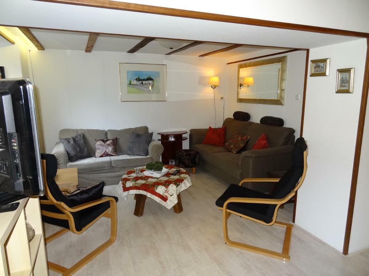 Bed and Breakfast La Fermette Blanche Nadrin Екстер'єр фото