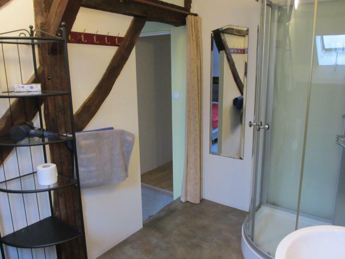 Bed and Breakfast La Fermette Blanche Nadrin Екстер'єр фото
